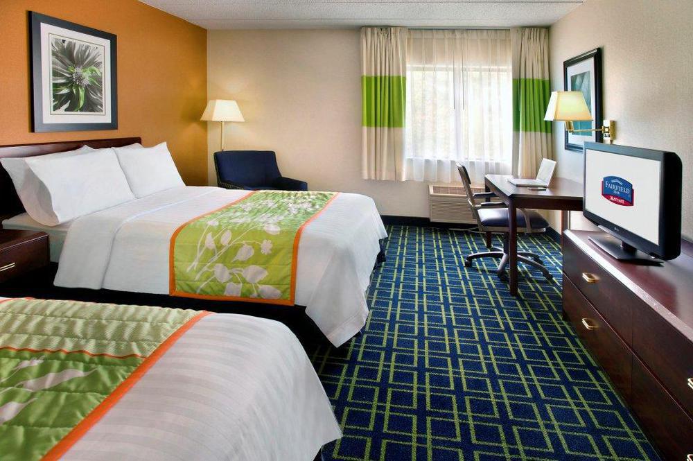 Fairfield Inn Portsmouth Seacoast Номер фото